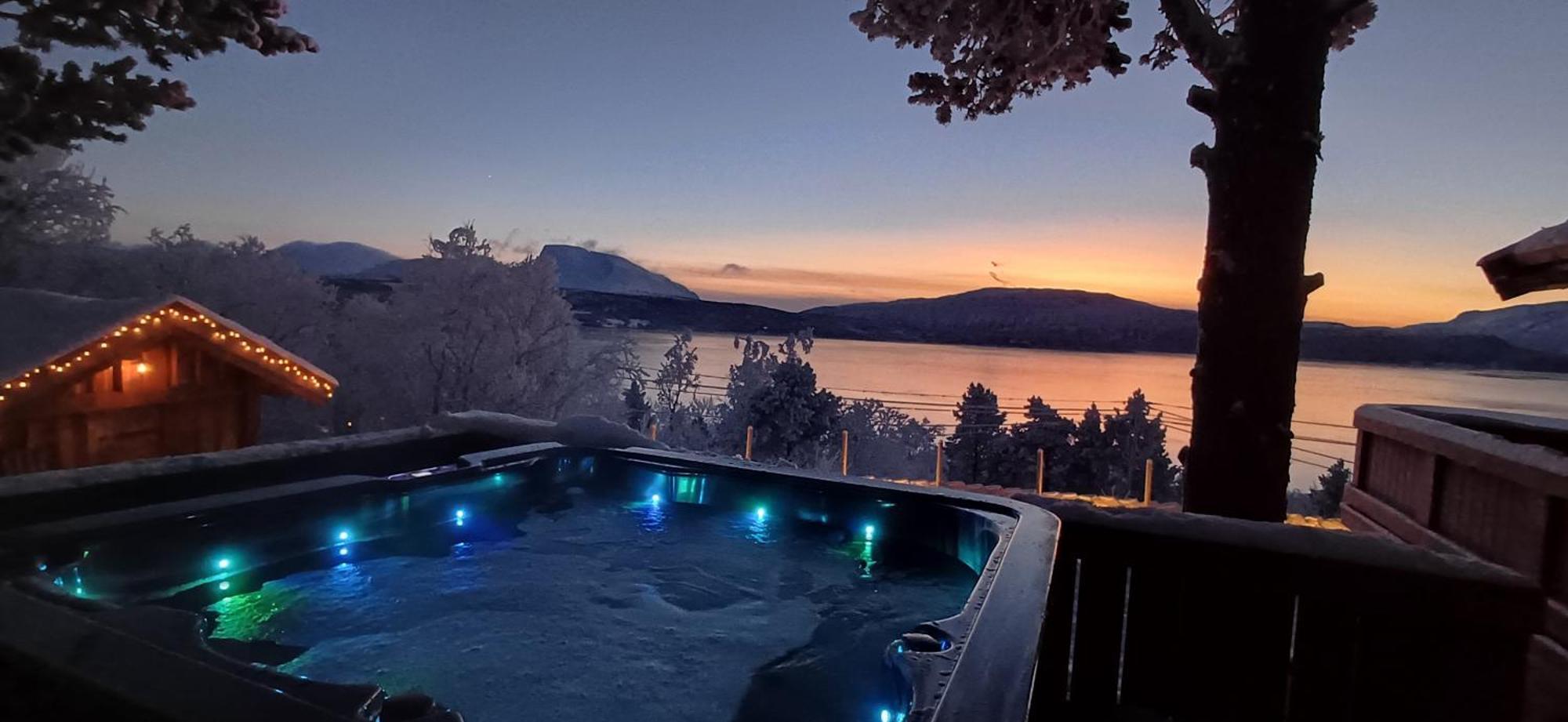Malangen Lodge Mestervik المظهر الخارجي الصورة